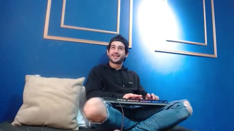 Snapshot of arabe_go chatting on 03/26/26, 03:23 arabe_go online show from 03/26/26, 03:23