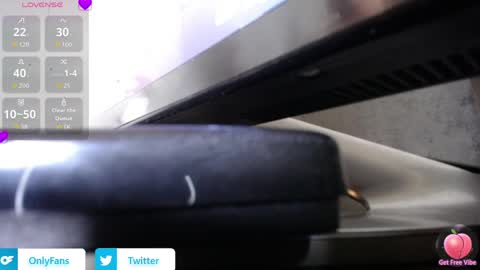 Snapshot of arabella9619 chatting on 05/31/26, 06:09 arabella9619 online show from 05/31/26, 06:09