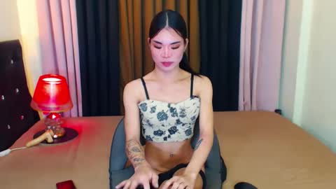 Snapshot of arabella_califa chatting on 12/20/25, 02:18 ARABELLA online show from 12/20/25, 02:18
