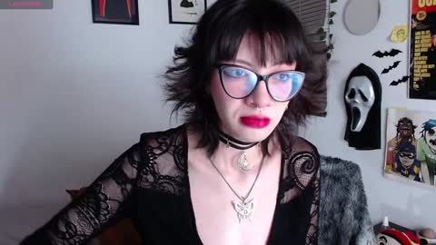 Arabella online show from 02/06/25, 02:11