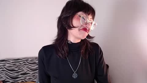 Snapshot of arabella_stone chatting on 03/30/26, 06:03 Arabella online show from 03/30/26, 06:03