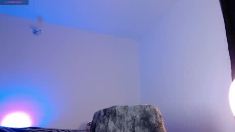 Snapshot of arabella_stone chatting on 04/16/26, 12:44 Arabella online show from 04/16/26, 12:44