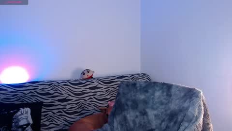 Snapshot of arabella_stone chatting on 04/17/26, 05:54 Arabella online show from 04/17/26, 05:54