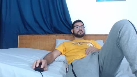 Snapshot of araboys chatting on 03/08/26, 09:24 Youssef Alkhoury online show from 03/08/26, 09:24