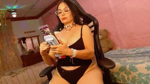 Aranza online show from 03/11/26, 10:21