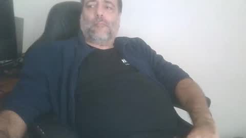 Snapshot of arcdeluznoite chatting on 12/15/25, 11:36 SecretDaddy online show from 12/15/25, 11:36