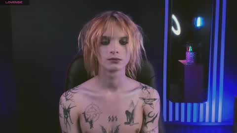 Snapshot of archiehali chatting on 09/30/25, 09:20 archiehali online show from 09/30/25, 09:20