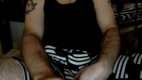 Snapshot of arcticblitz chatting on 10/04/25, 09:57 arcticblitz online show from 10/04/25, 09:57