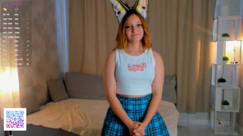 Snapshot of ardellfraker chatting on 10/20/25, 04:13 Amy online show from 10/20/25, 04:13
