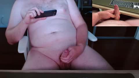 Snapshot of ardenjerks chatting on 10/15/25, 06:35 ardenjerks online show from 10/15/25, 06:35