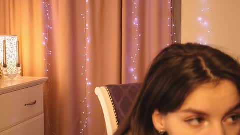 My name is Kelly online show from 12/12/24, 05:48