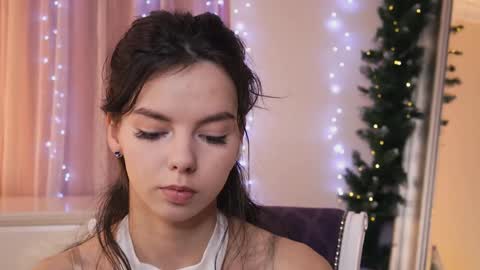 My name is Kelly online show from 12/18/24, 02:38
