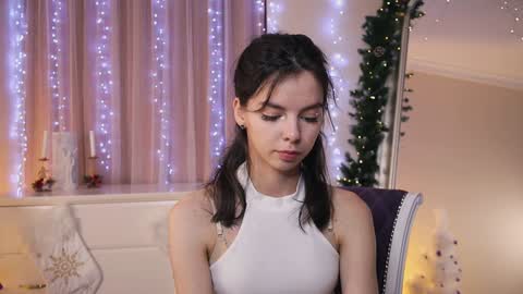 My name is Kelly online show from 12/18/24, 05:42