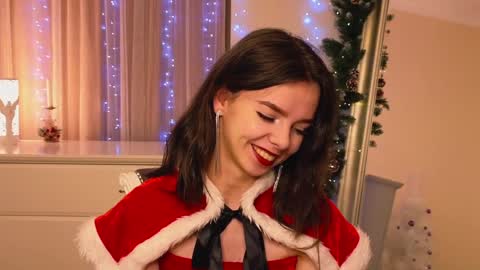 My name is Kelly online show from 12/22/24, 04:27