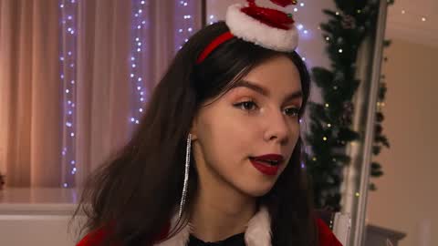 My name is Kelly online show from 12/23/24, 02:28