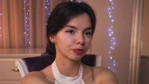 My name is Kelly online show from 01/13/25, 06:05
