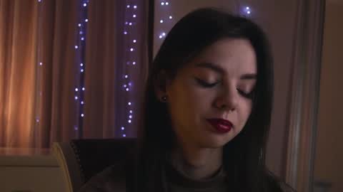 My name is Kelly online show from 02/02/25, 02:02