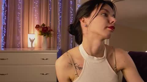 My name is Kelly online show from 02/24/25, 05:31