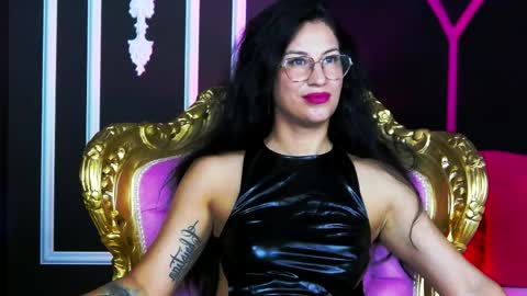 Snapshot of areina chatting on 06/06/26, 06:18 Areina online show from 06/06/26, 06:18