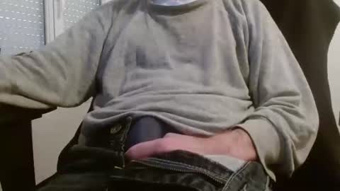 Arek online show from 01/04/25, 01:53