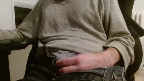 Arek online show from 01/30/25, 07:04