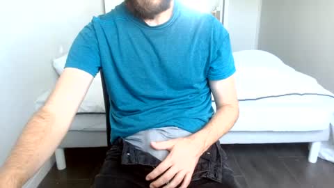 Arek online show from 07/22/26, 05:16