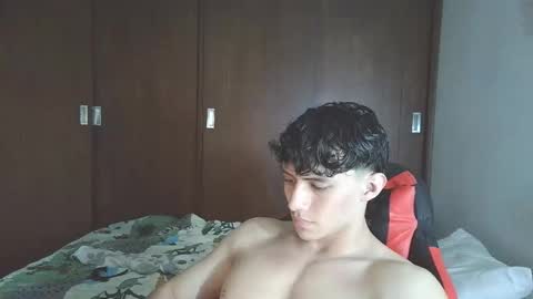 Snapshot of ares_aestheticgod chatting on 09/24/25, 02:59 Ares D online show from 09/24/25, 02:59