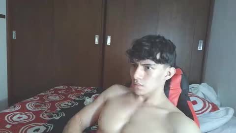 Snapshot of ares_aestheticgod chatting on 10/24/25, 03:58 Ares D online show from 10/24/25, 03:58