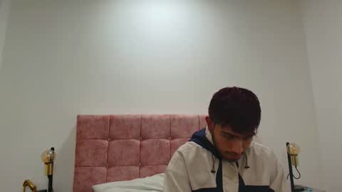 Ares Alpha  online show from 09/18/25, 12:07