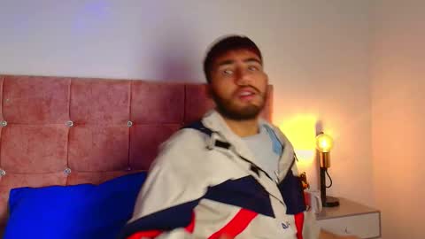 Ares Alpha  online show from 09/29/25, 12:21