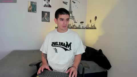 Snapshot of ares_johnsonn chatting on 12/19/24, 02:57 Ares online show from 12/19/24, 02:57