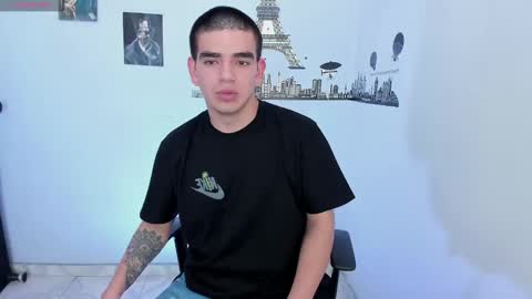 Snapshot of ares_johnsonn chatting on 01/12/25, 01:42 Ares online show from 01/12/25, 01:42