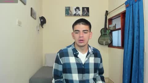 Snapshot of ares_johnsonn chatting on 02/04/25, 02:53 Ares online show from 02/04/25, 02:53