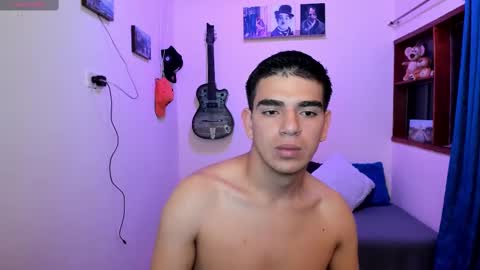 Snapshot of ares_johnsonn chatting on 02/14/25, 02:18 Ares online show from 02/14/25, 02:18