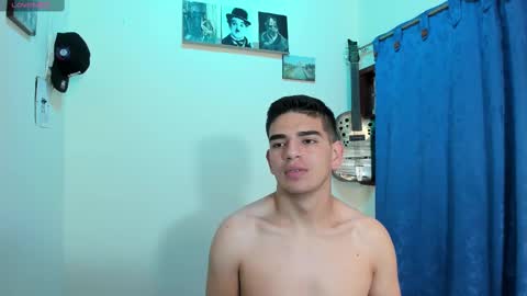 Snapshot of ares_johnsonn chatting on 03/05/25, 06:56 Ares online show from 03/05/25, 06:56