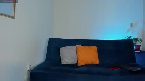 Snapshot of ares_johnsonn chatting on 09/10/25, 02:39 Ares online show from 09/10/25, 02:39