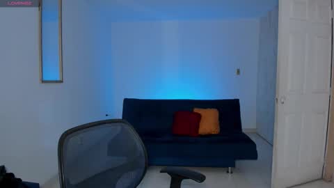 Ares online show from 10/02/25, 12:01