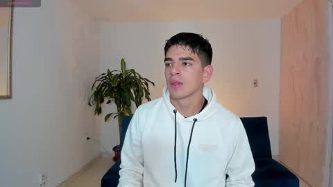 Ares online show from 10/09/25, 11:08