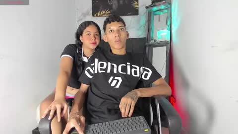 Snapshot of ares_n_afrodita chatting on 11/23/25, 07:13 ares n afrodita online show from 11/23/25, 07:13