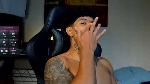 aress444 online show from 11/25/25, 12:32