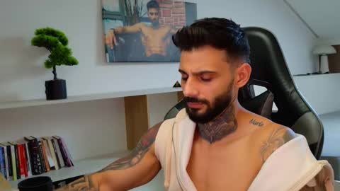 Snapshot of aressteel chatting on 09/14/25, 03:44 Ares Steel online show from 09/14/25, 03:44