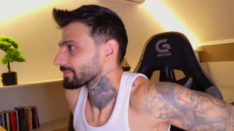 Snapshot of aressteel chatting on 10/21/25, 07:03 Ares Steel online show from 10/21/25, 07:03