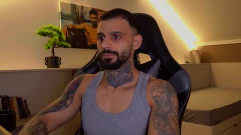 Snapshot of aressteel chatting on 11/01/25, 04:31 Ares Steel online show from 11/01/25, 04:31