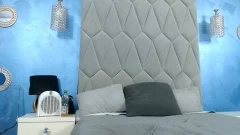 Snapshot of aretialisya chatting on 10/31/25, 06:14 aretialisya online show from 10/31/25, 06:14