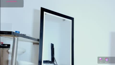 Snapshot of arexblakk chatting on 09/30/25, 12:32 AREXXBLAKK online show from 09/30/25, 12:32