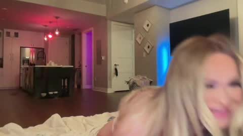 Ari  online show from 06/06/26, 05:45