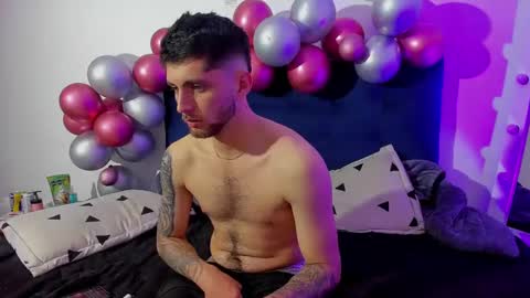 Ari and loggan online show from 12/27/24, 03:42