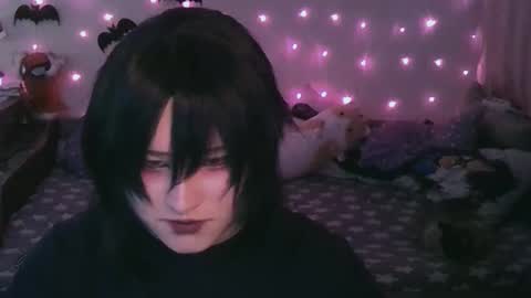 Ahri online show from 01/15/25, 04:43