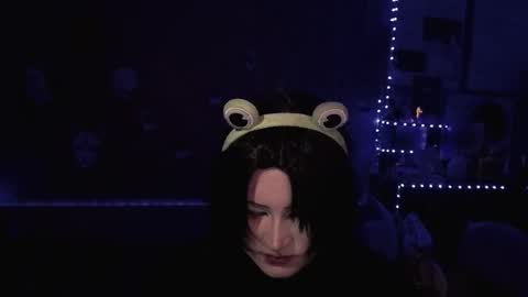 Ahri online show from 09/28/25, 06:13