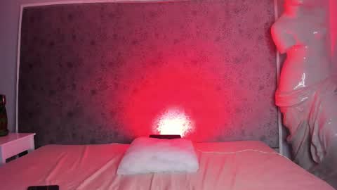 Ari  online show from 09/17/25, 05:20